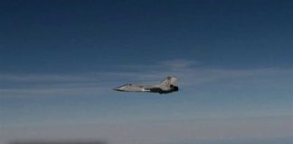 U.S. fighter jets intercept Russian warplanes off Alaska coast