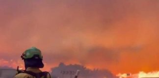 Emergency Evacuation Underway – Wildfire Spreads Rapidly Spain wildfires leave several dead, hundreds evacuated