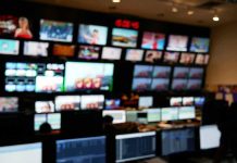 FAA Blackout Grounds ALL North Eastern Flights control room with multiple screens and monitors